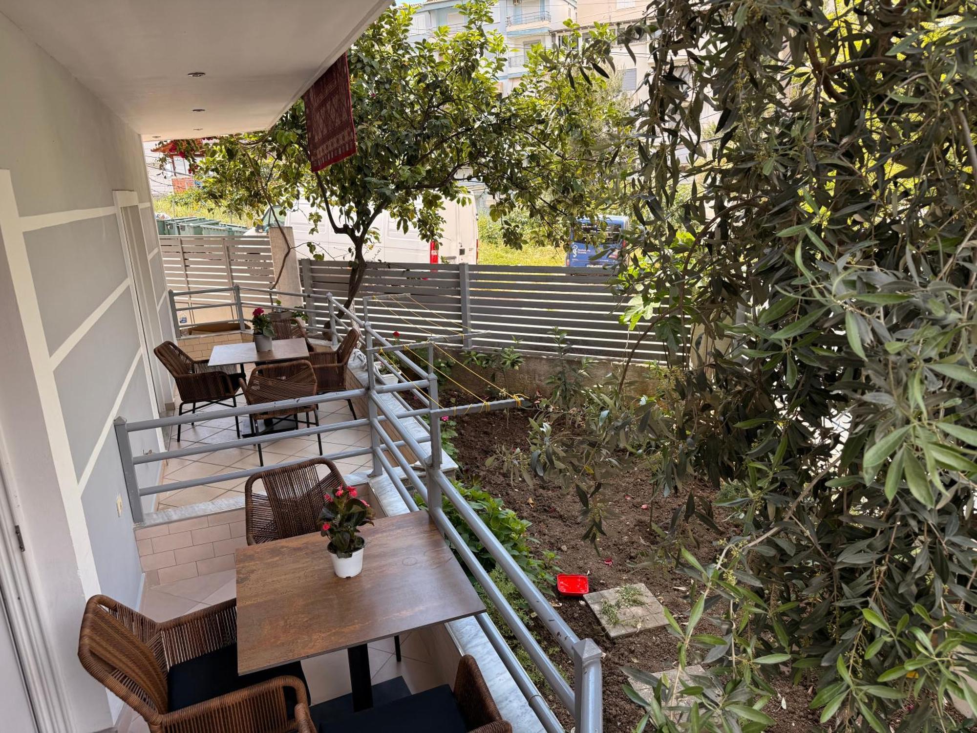 Apartments & Studios Ardian-Mandi Sarande-Albania Buitenkant foto